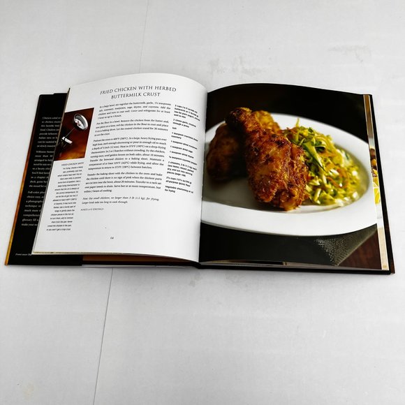 SOLD✨2/$30,3/$40✨ Williams-Sonoma Cook Book Collection Hard Cover "CHICKEN" - Picture 4 of 10